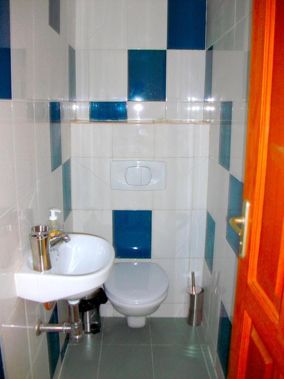 Dodoo Lodge Cotonou Eksteriør billede