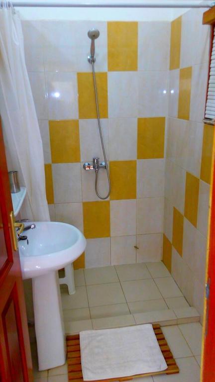 Dodoo Lodge Cotonou Eksteriør billede