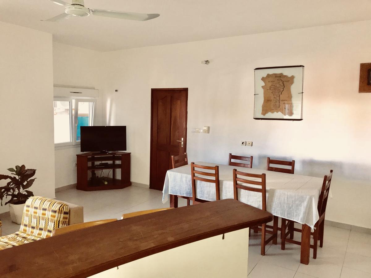 Dodoo Lodge Cotonou Eksteriør billede